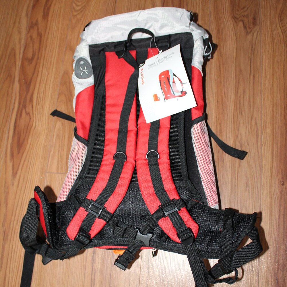 Bike/Motorcycle Sports Backpack (RED) - Reflective Trim - Elastic Rain Cover
